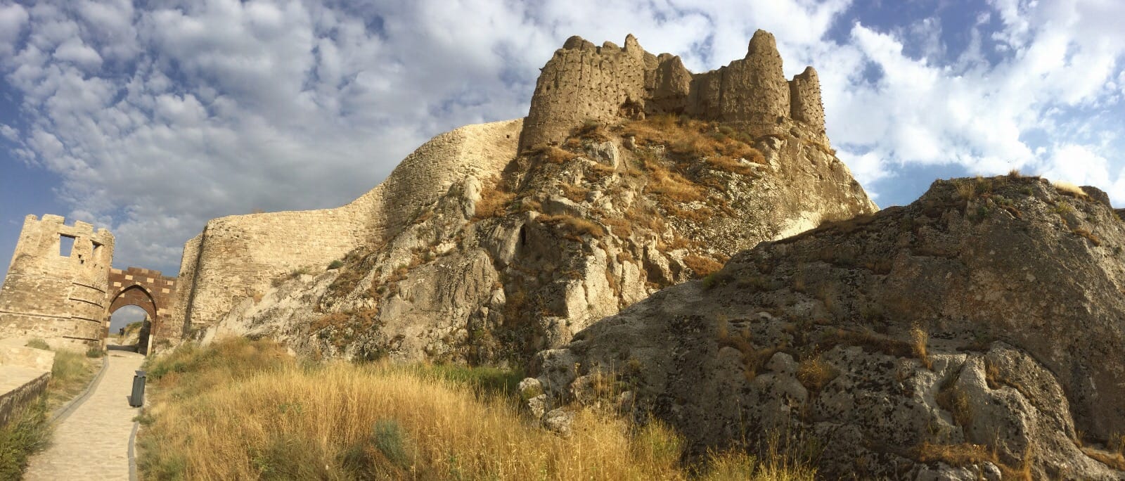 Warê Qralê Dunyayê